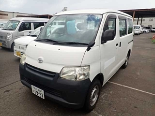 TOYOTA TOWN ACE VAN 2018