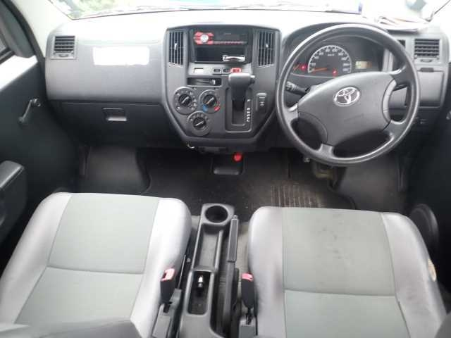 TOYOTA TOWN ACE VAN 2018