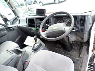 ISUZU ELF 2017