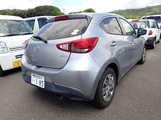 MAZDA DEMIO 2016