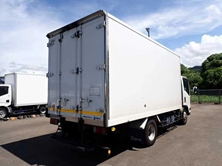 ISUZU ELF 2020