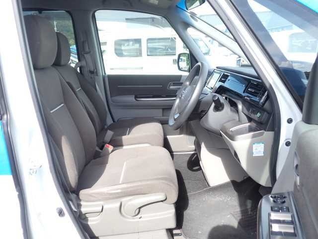 HONDA STEP WAGON 2016