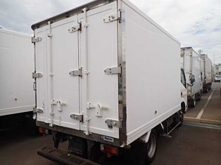 TOYOTA DYNA 2010