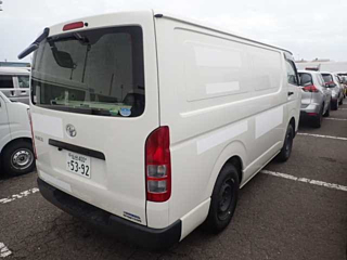 TOYOTA HIACE VAN 2020