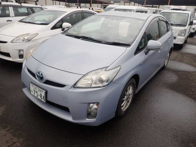 TOYOTA PRIUS 2010