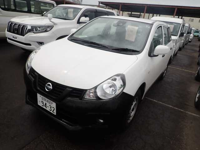 NISSAN AD 2020