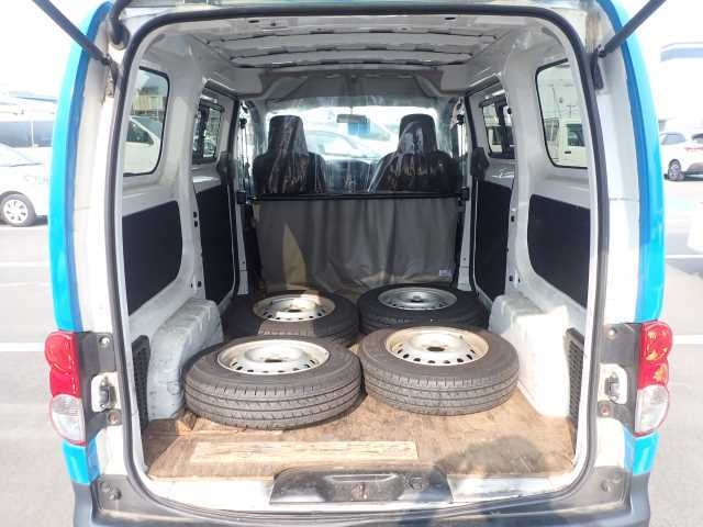 NISSAN NV200 2016