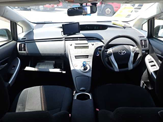 TOYOTA PRIUS 2012