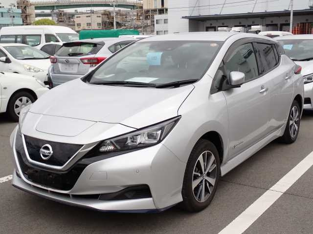 NISSAN LEAF 2020