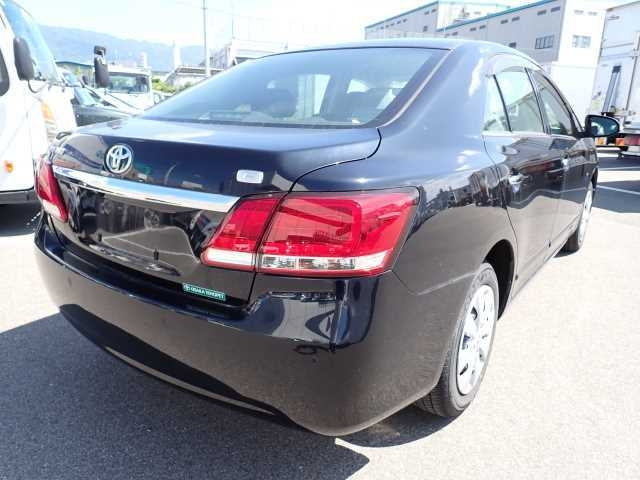 TOYOTA PREMIO 2020