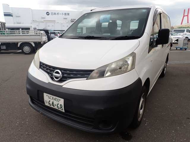 NISSAN NV200 2014