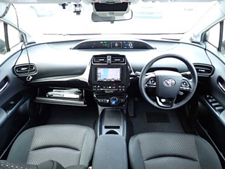 TOYOTA PRIUS 2020
