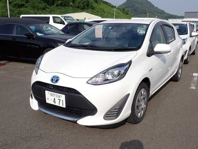 TOYOTA AQUA 2020