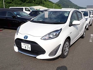 TOYOTA AQUA 2020