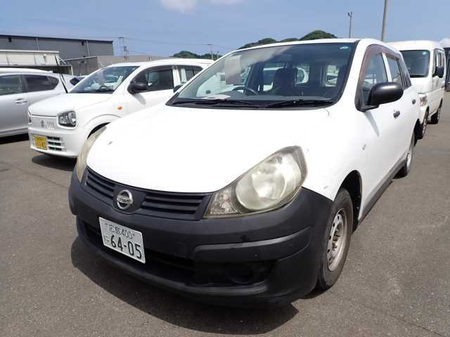NISSAN AD 2009