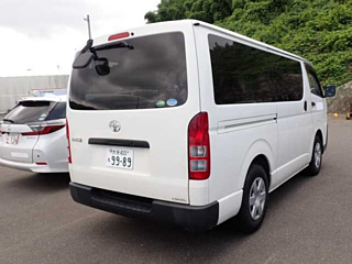 TOYOTA HIACE VAN 2020