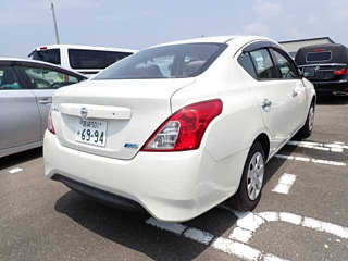 NISSAN LATIO 2015