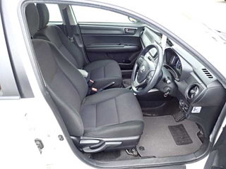 TOYOTA COROLLA FIELDER 2018