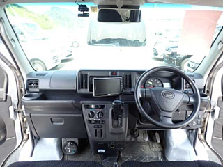 DAIHATSU HIJET VAN 2019