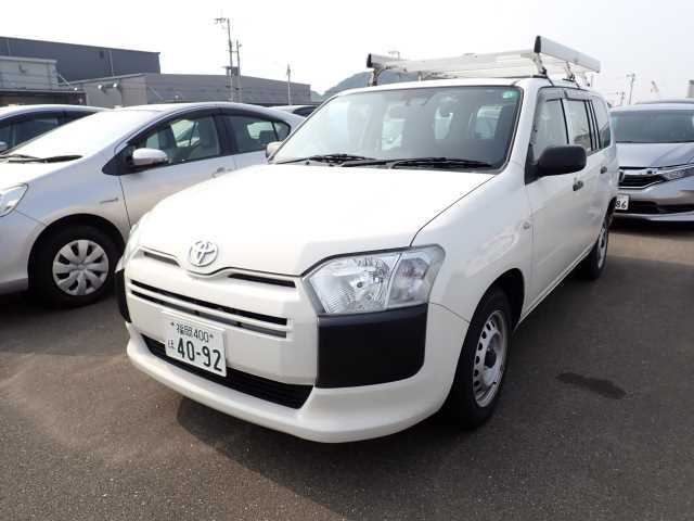TOYOTA PROBOX 2018