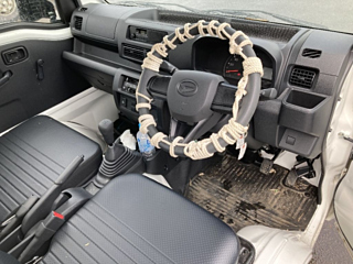 DAIHATSU HIJET TRUCK 2023