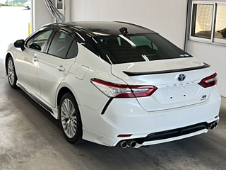 TOYOTA CAMRY 2020