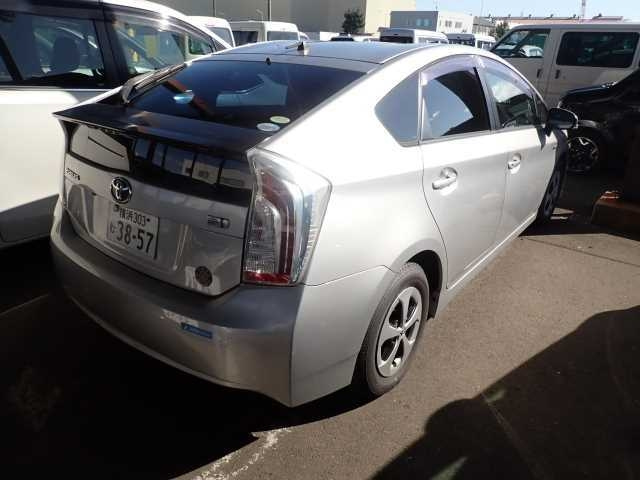 TOYOTA PRIUS 2013