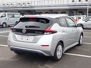 NISSAN LEAF 2018