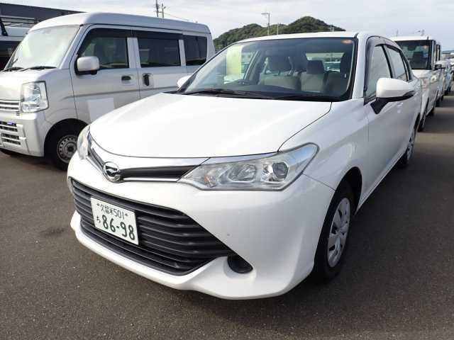 TOYOTA COROLLA AXIO 2016