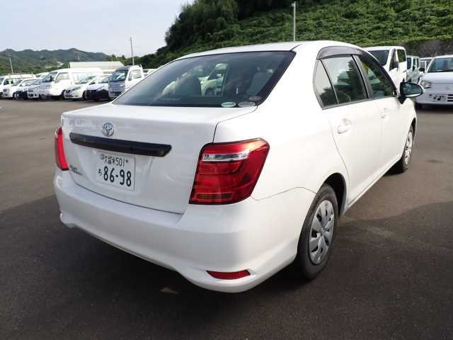 TOYOTA COROLLA AXIO 2016