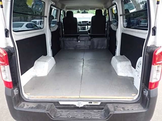 NISSAN CARAVAN VAN 2019