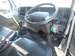 ISUZU ELF 2011