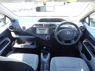 TOYOTA AQUA 2013