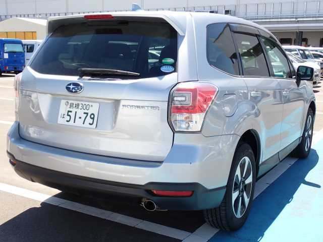 SUBARU FORESTER 2018