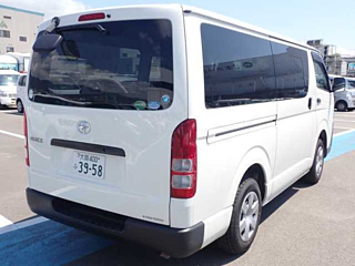 TOYOTA HIACE VAN 2014