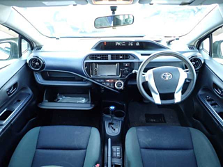 TOYOTA AQUA 2016