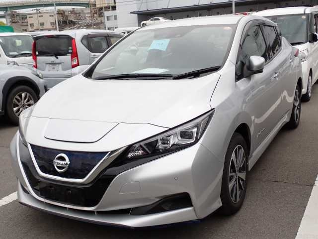 NISSAN LEAF 2020