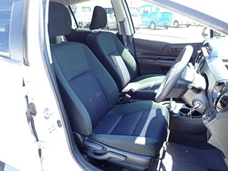 TOYOTA AQUA 2016