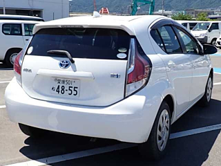 TOYOTA AQUA 2016