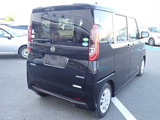 NISSAN ROOX 2021