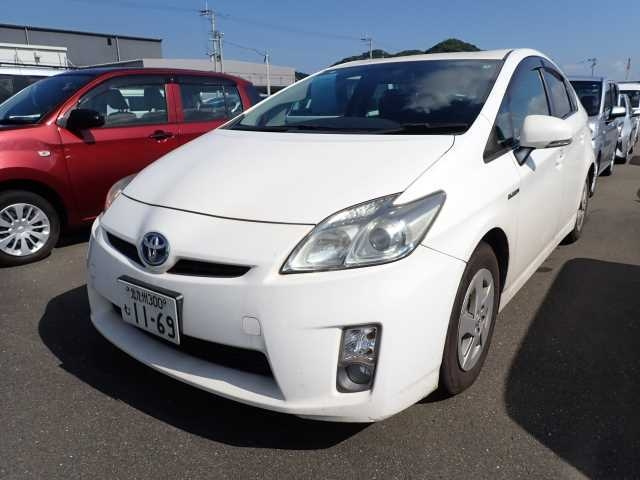 TOYOTA PRIUS 2011