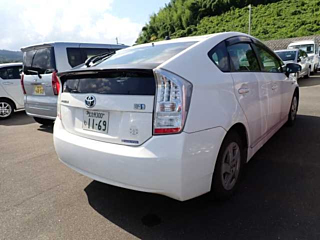 TOYOTA PRIUS 2011