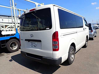 TOYOTA HIACE VAN 2021