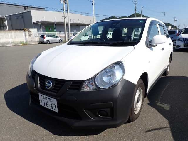NISSAN AD 2020