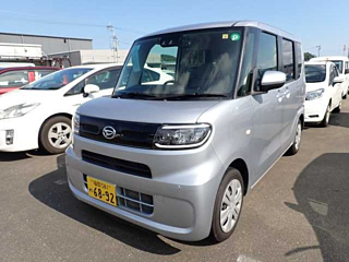 DAIHATSU TANTO 2021