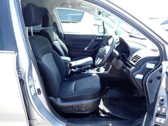 SUBARU FORESTER 2017