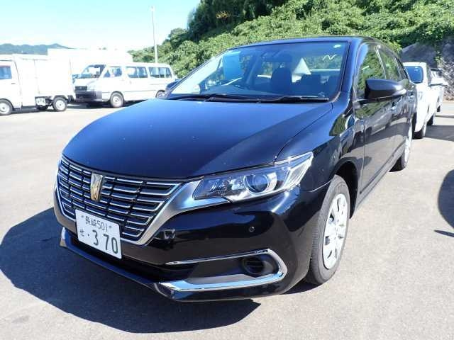 TOYOTA PREMIO 2020