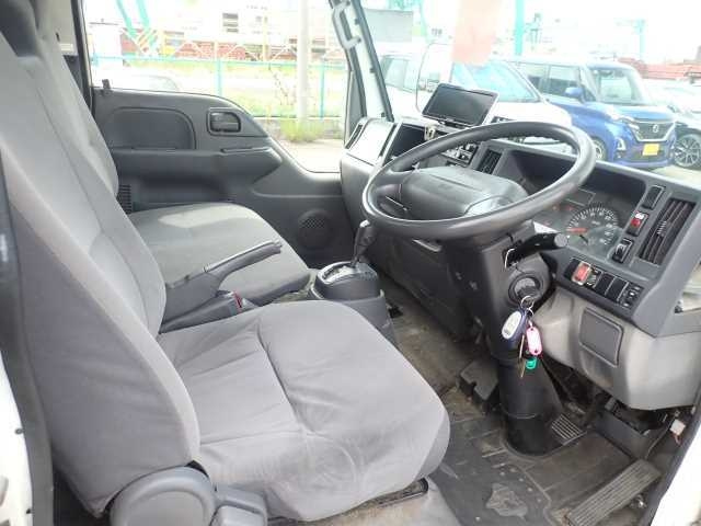 ISUZU ELF 2014