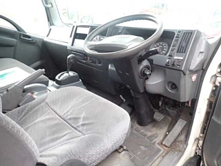 ISUZU ELF 2018
