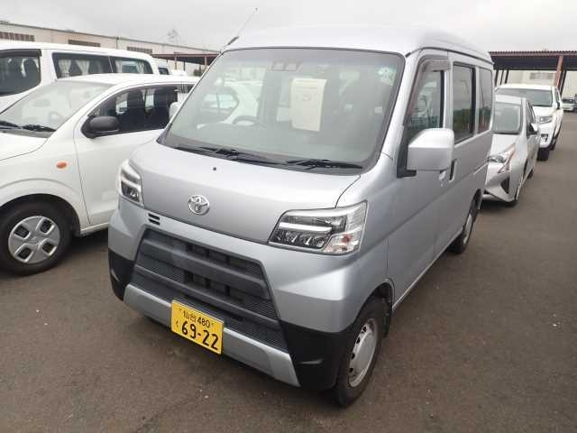 TOYOTA PIXIS VAN 2021